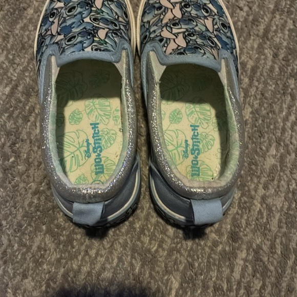Disney GroundUp Lilo & Stitch Slip On Sneaker Shoe Glitter, Size 2 - Picture 3 of 5
